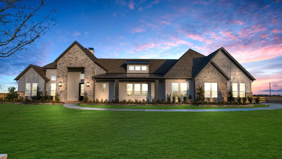 Lakeview model home | Waller home builder